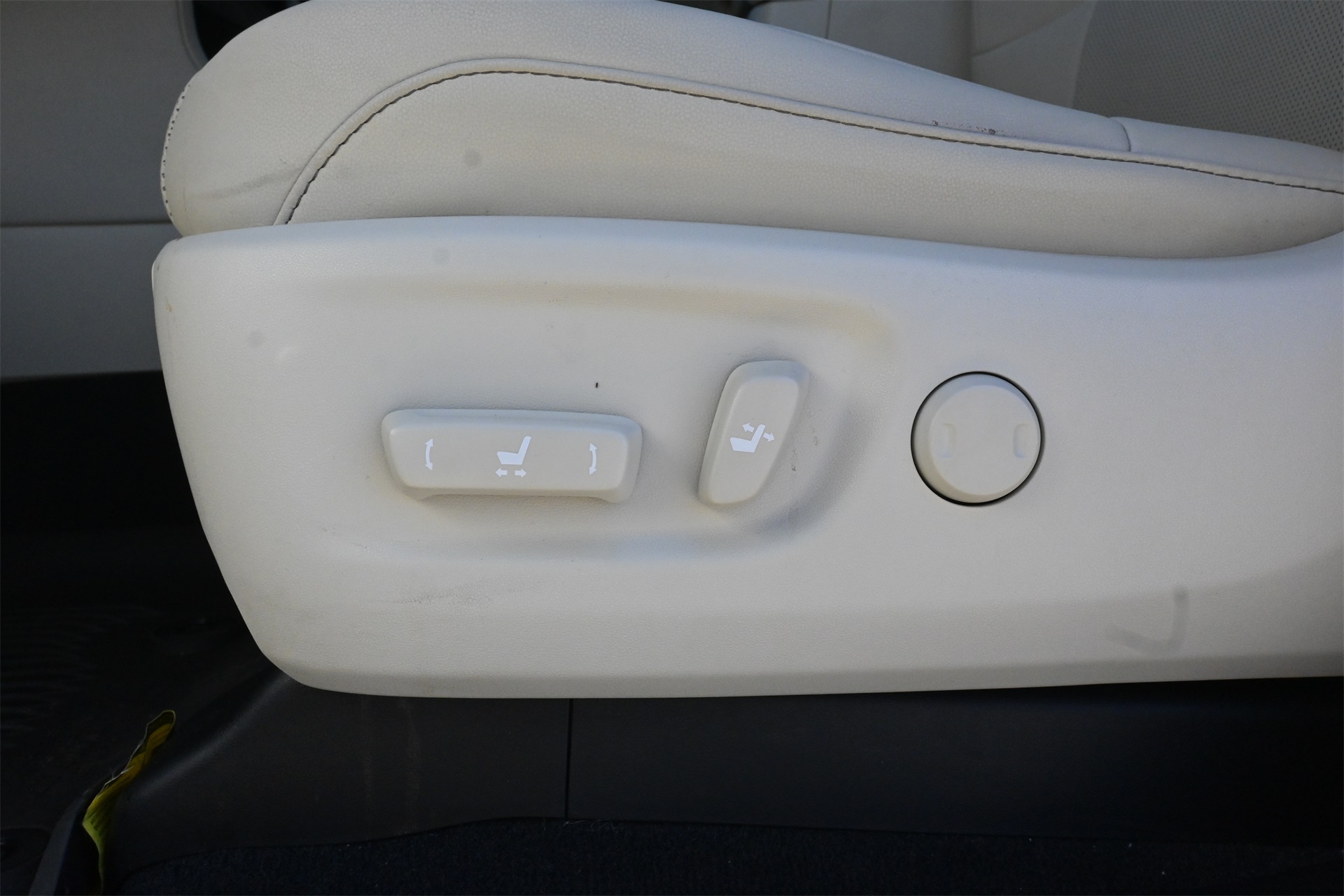 2023 Lexus GX 460 White at Westside Lexus