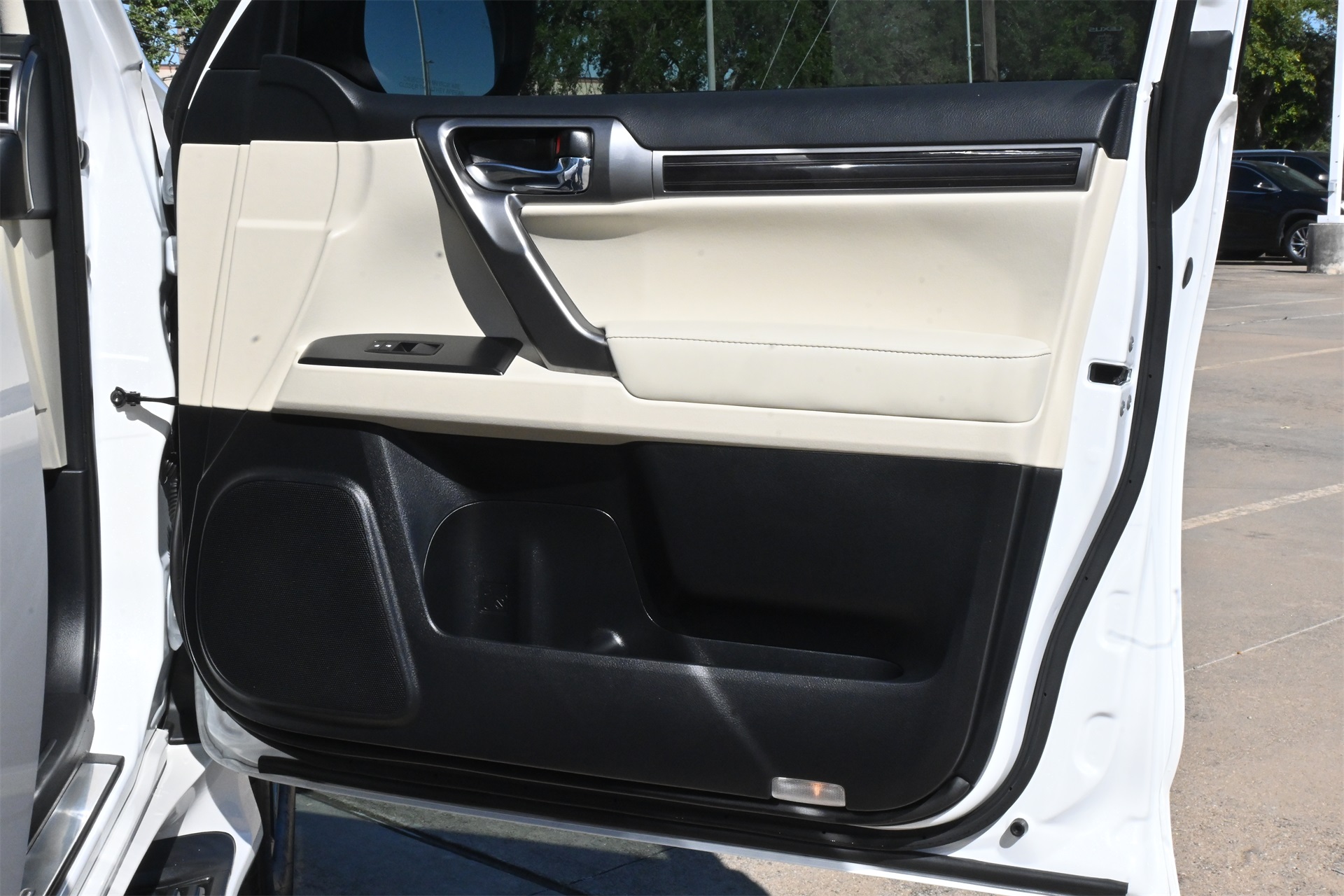 2023 Lexus GX 460 White at Westside Lexus