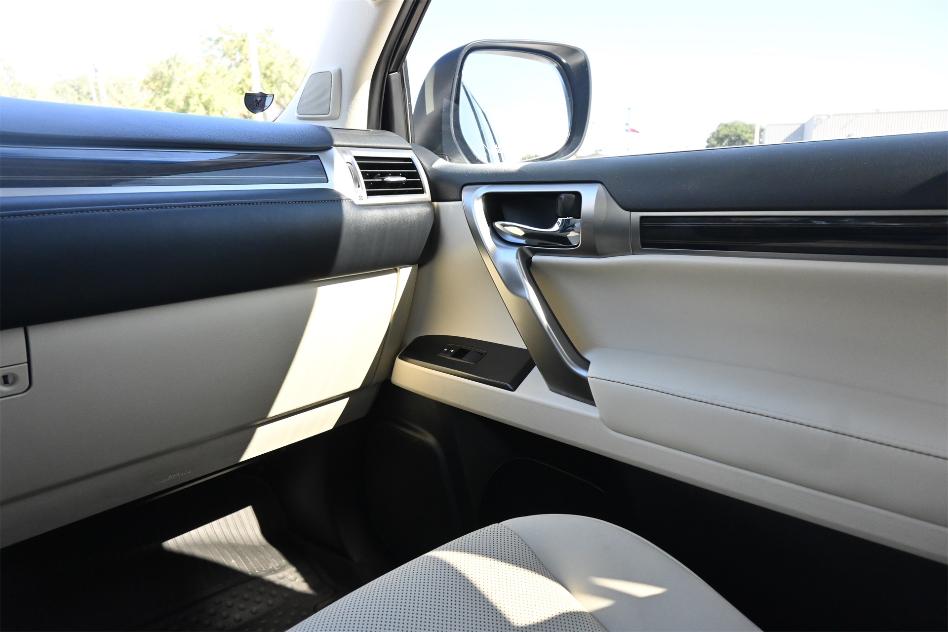 2023 Lexus GX 460 White at Westside Lexus