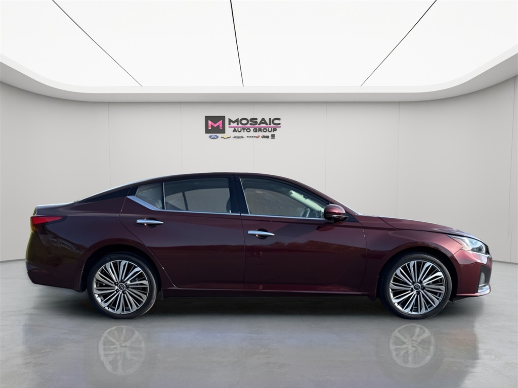 2024 Nissan Altima