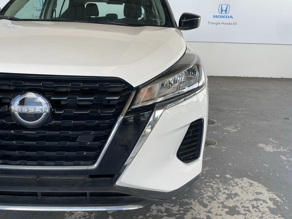 Thumbnail: 2024 Nissan Kicks - 24