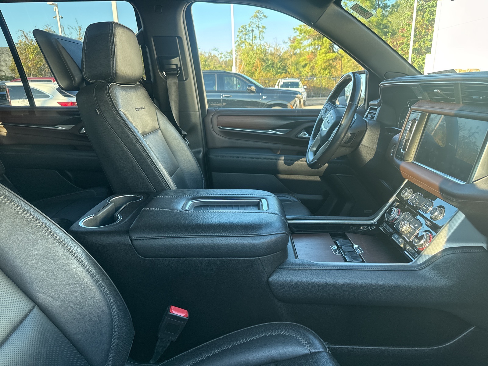 2021 GMC Yukon Denali Black at Tom Peacock Cadillac