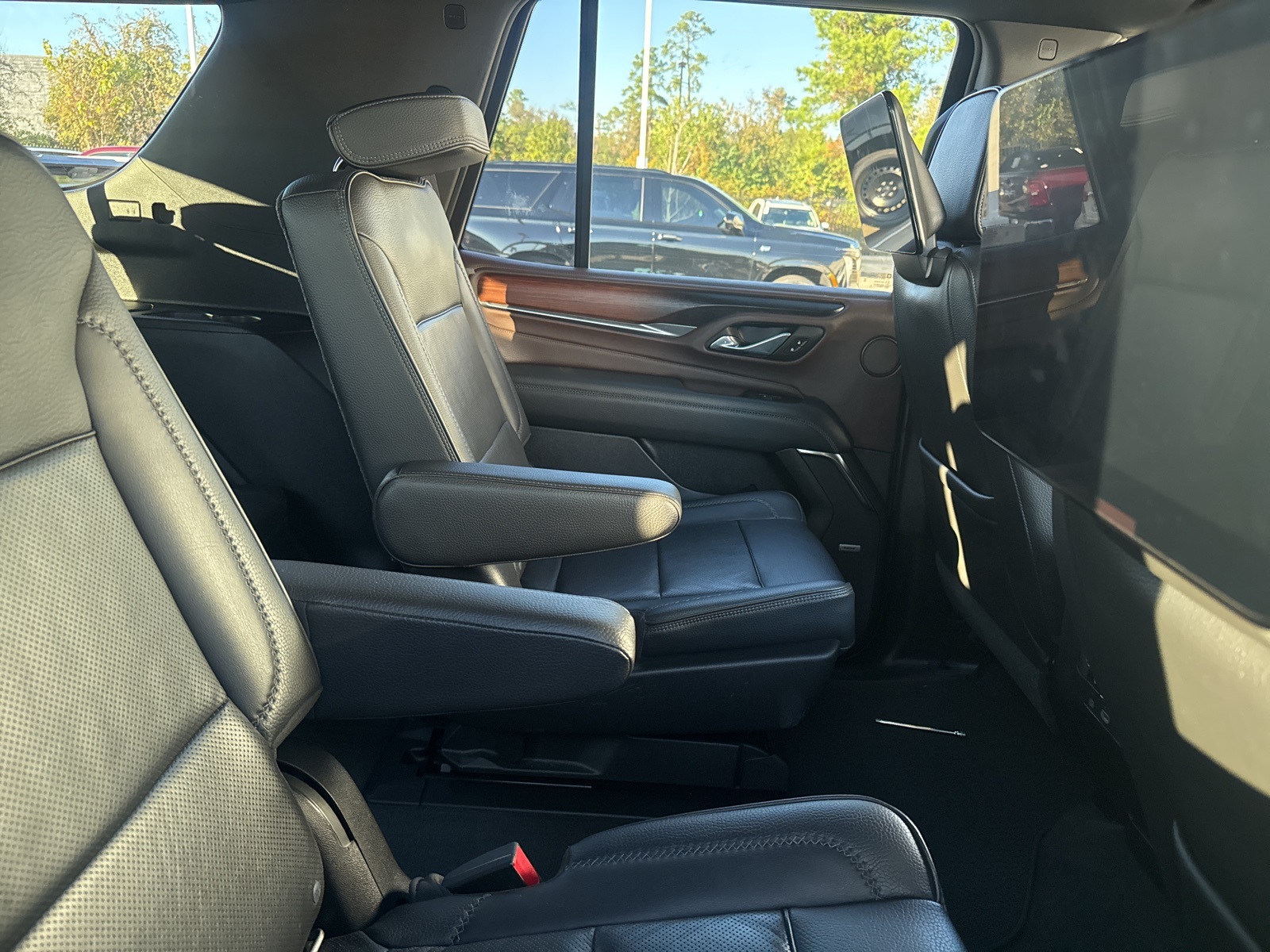 2021 GMC Yukon Denali Black at Tom Peacock Cadillac
