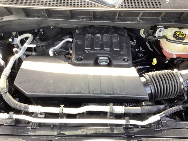 Used Car 2022 Chevrolet Silverado 1500  Custom For Sale Under $35,000 In San Antonio, Texas