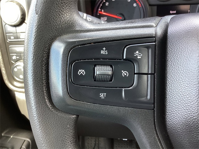 Used Car 2022 Chevrolet Silverado 1500  Custom For Sale Under $35,000 In San Antonio, Texas