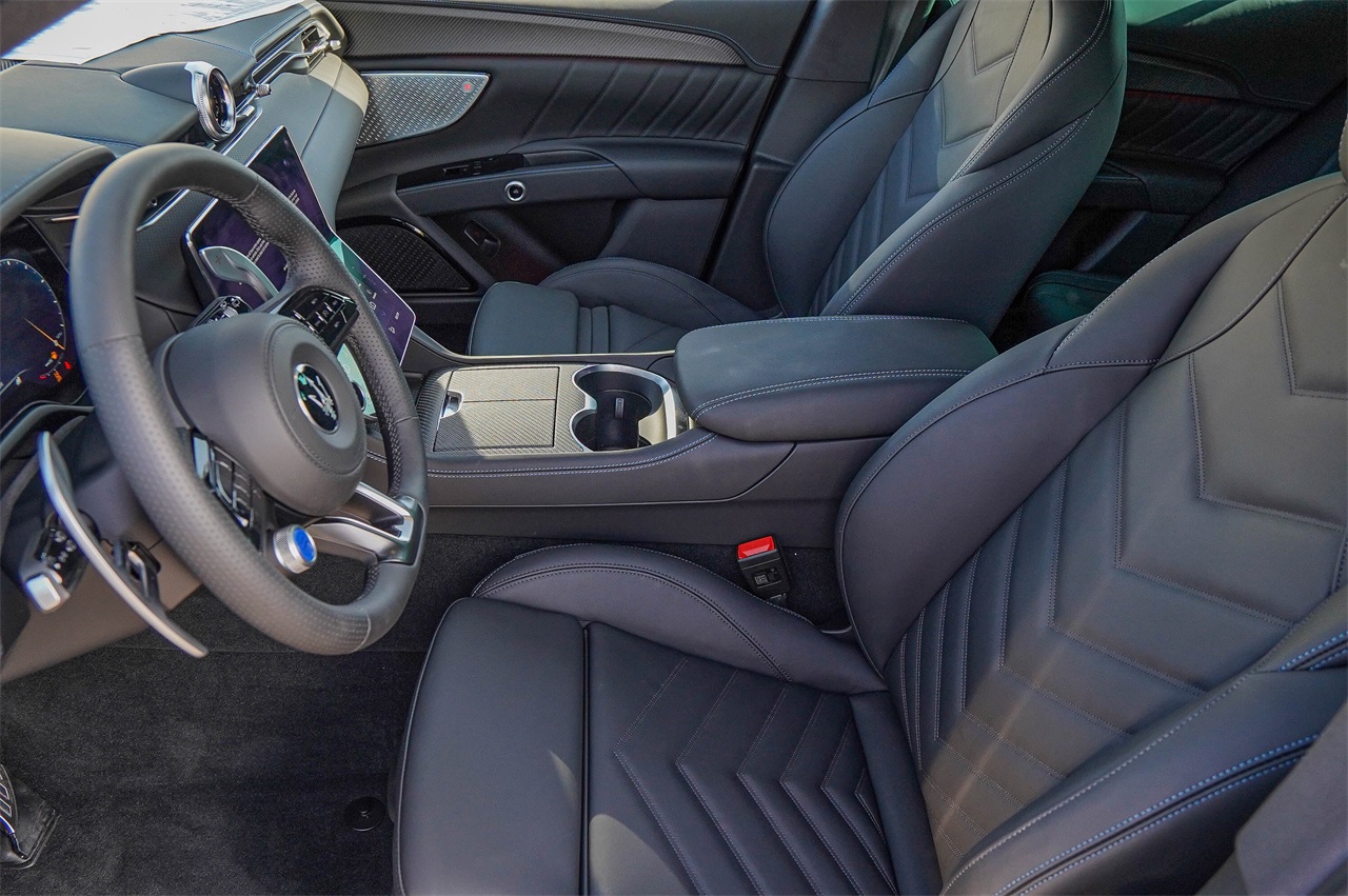 New Car 2025 Maserati Grecale  Modena For Sale Under $90,000 In Austin, Texas