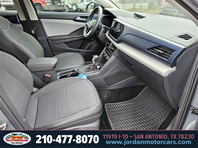 Used Car 2024 Volkswagen Taos  1.5t Se For Sale Under $25,000 In San Antonio, Texas