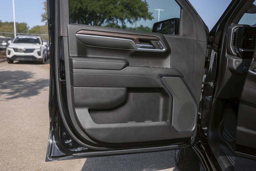 Used Car 2023 Chevrolet Silverado 1500  Lt Trail Boss For Sale Under $50,000 In Austin, Texas