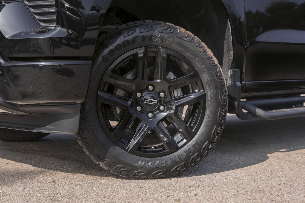Used Car 2023 Chevrolet Silverado 1500  Lt Trail Boss For Sale Under $50,000 In Austin, Texas