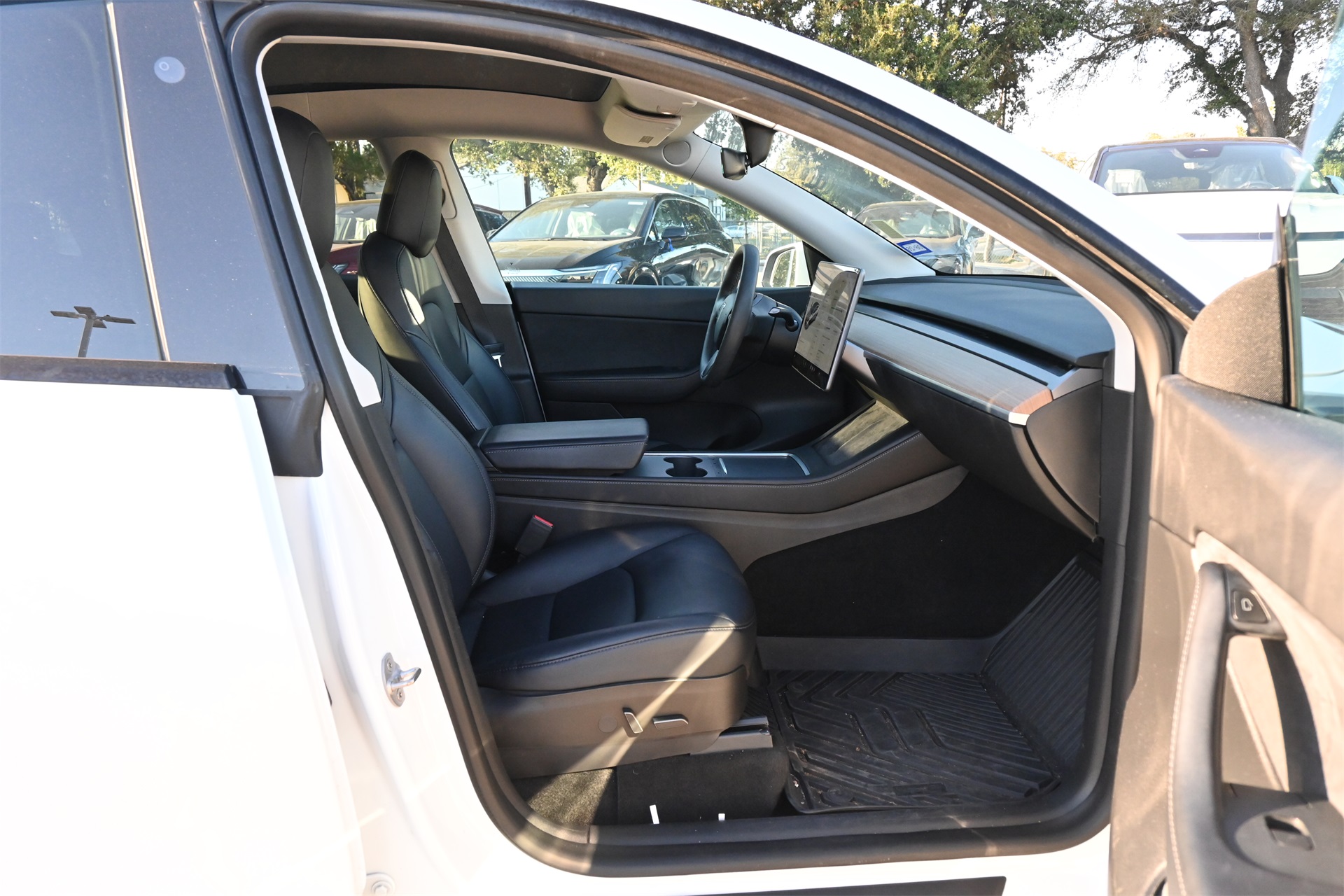 2021 Tesla Model Y Long Range White at Ultimate Motorsports