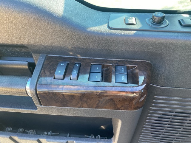 Used Car 2015 Ford F-350sd  Platinum For Sale Under $35,000 In San Antonio, Texas