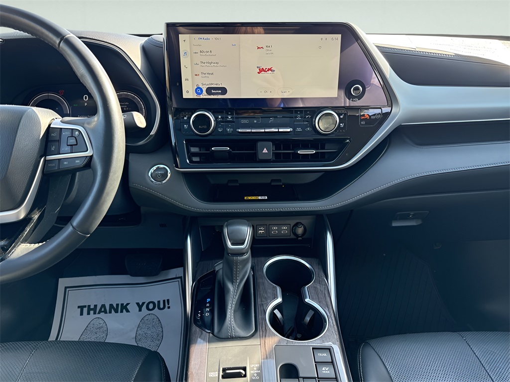 2023 Toyota Highlander Hybrid