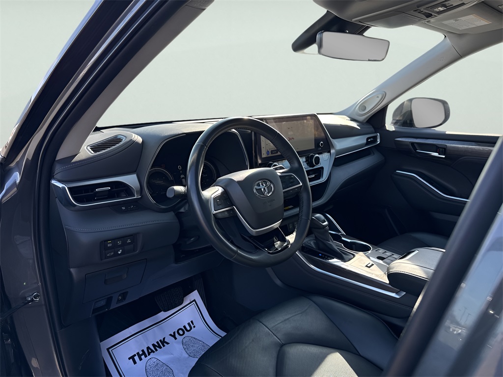 2023 Toyota Highlander Hybrid