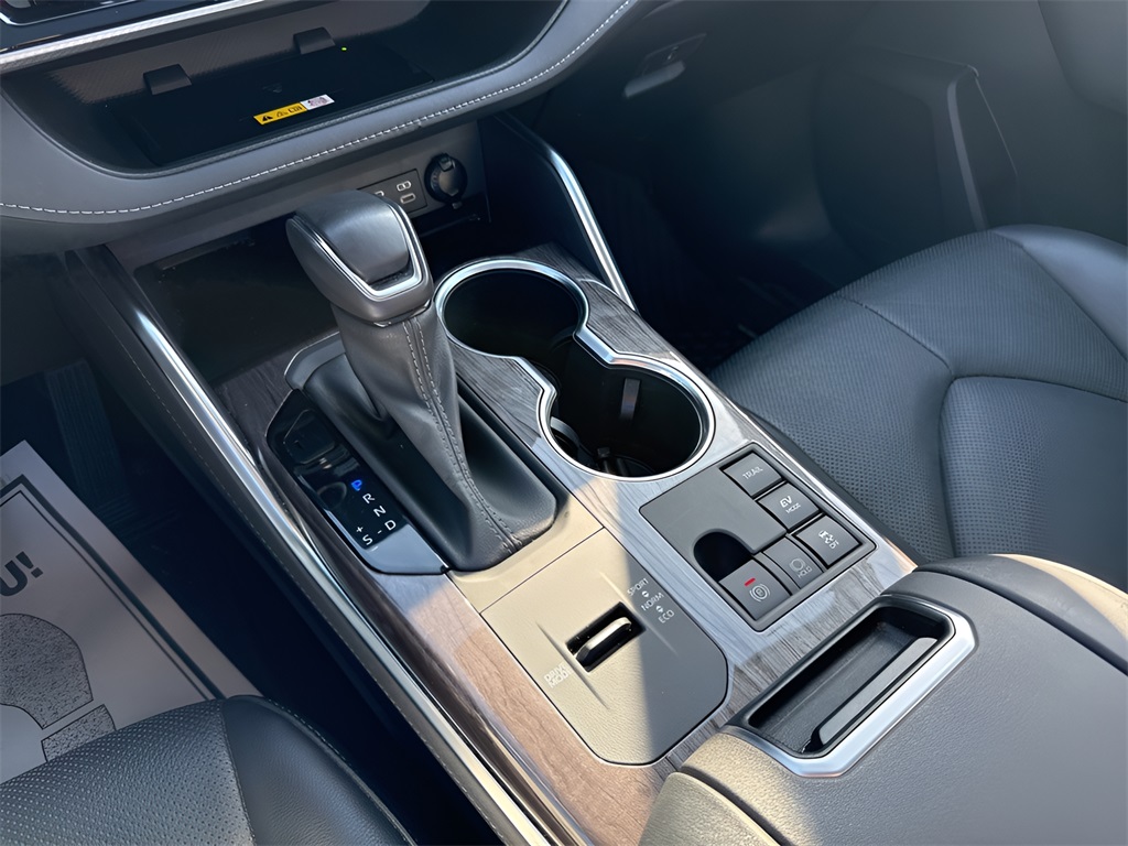 2023 Toyota Highlander Hybrid