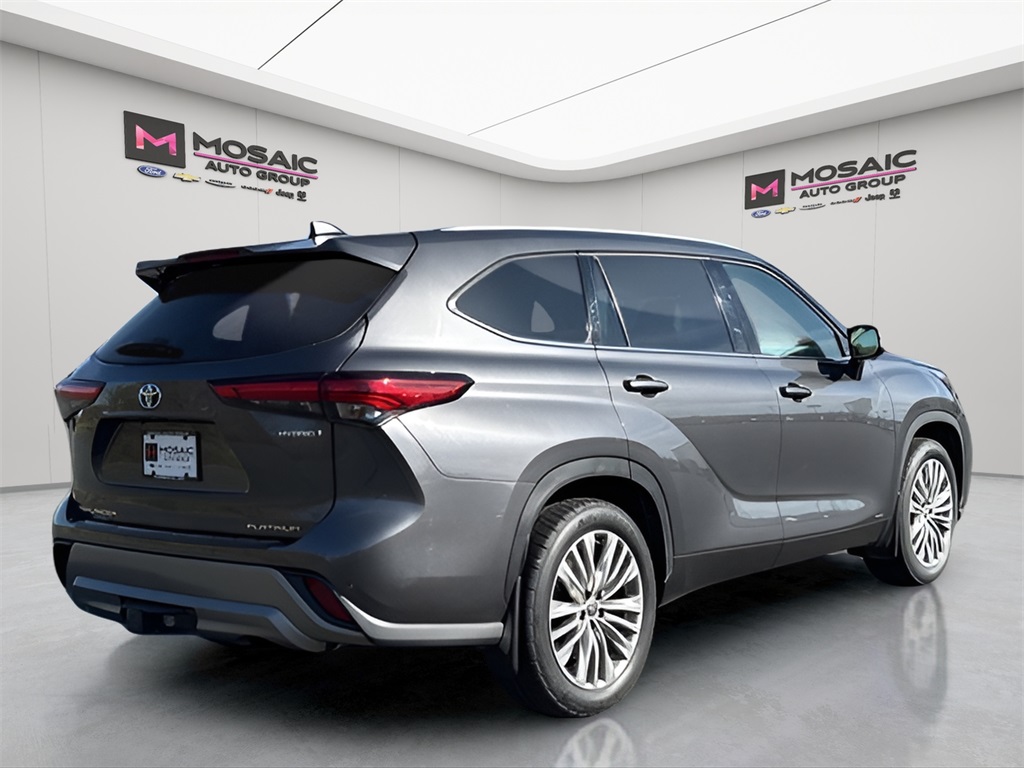2023 Toyota Highlander Hybrid