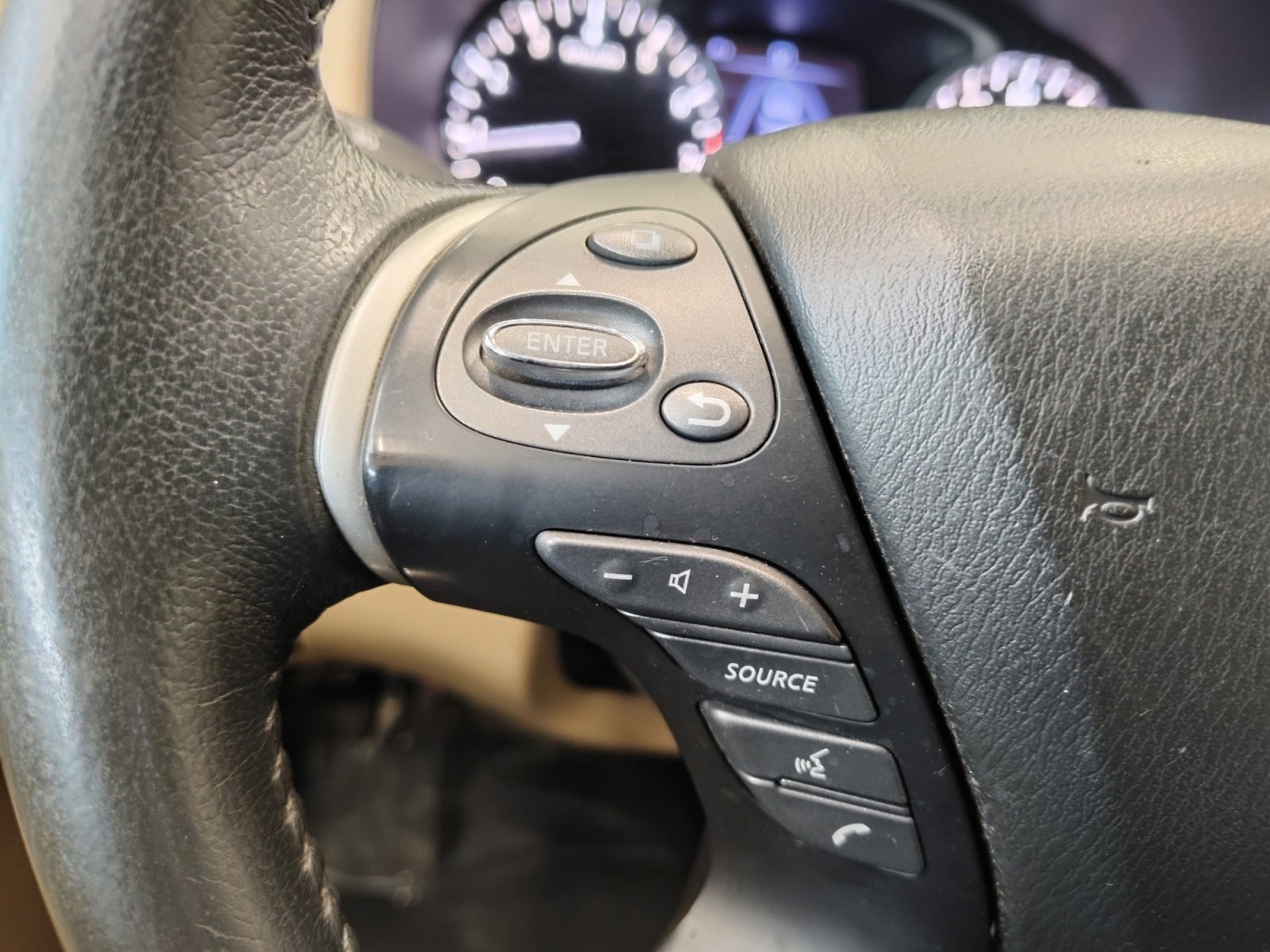 Used Car 2017 Nissan Pathfinder  Sl For Sale Under $15,000 In San Antonio, Texas