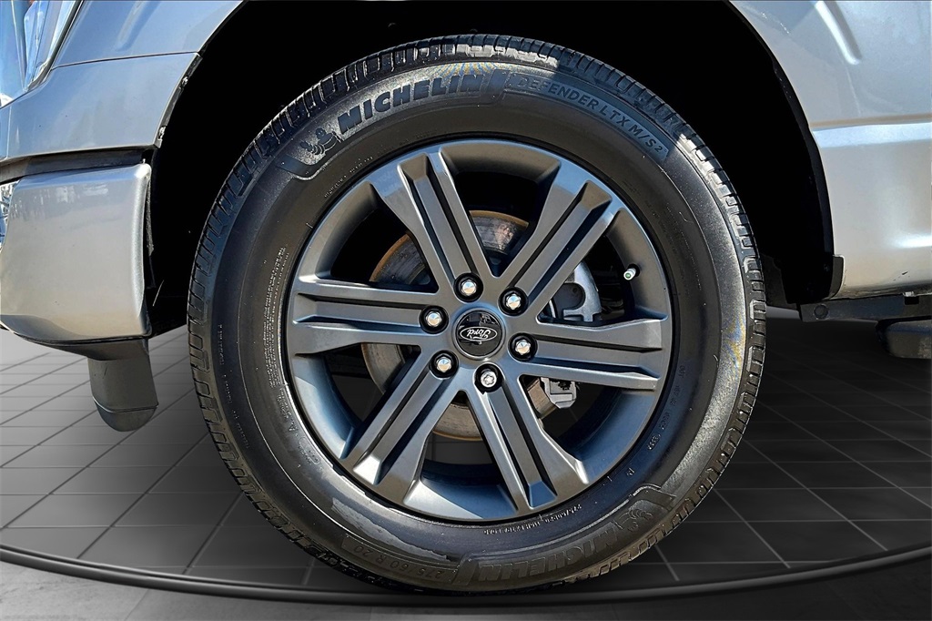 2023 Ford F-150 XLT - 8