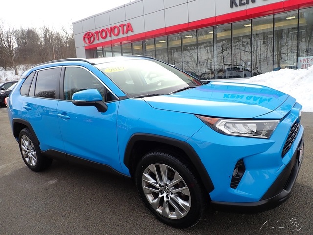2019 Toyota RAV4 XLE Premium AWD