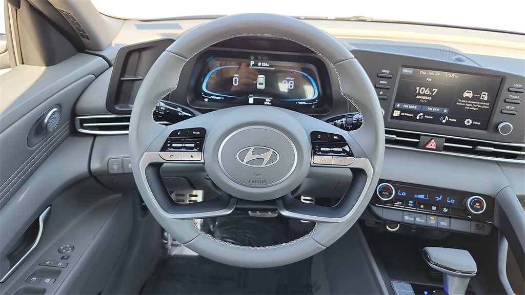 2025 Hyundai Elantra