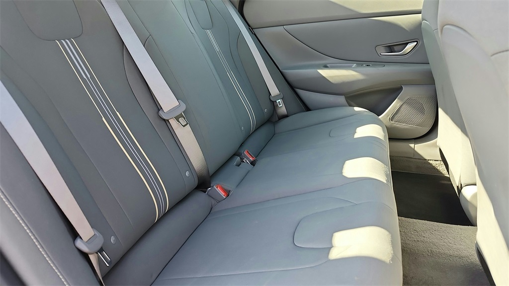 2025 Hyundai Elantra