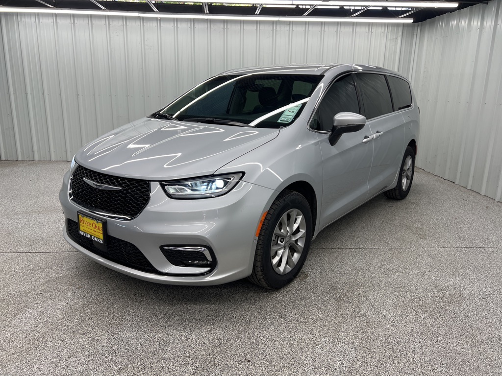 2023 Chrysler Pacifica Touring L Silver at Martin Chrysler Dodge Jeep Ram