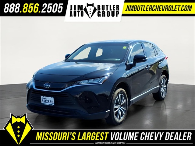 2021 Toyota Venza LE's photo