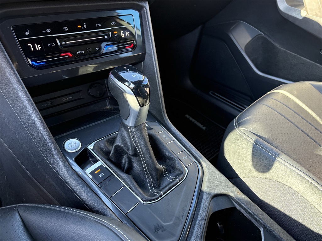 2023 Volkswagen Tiguan 2.0T SE R-Line Black Silver at DeMontrond Auto Country