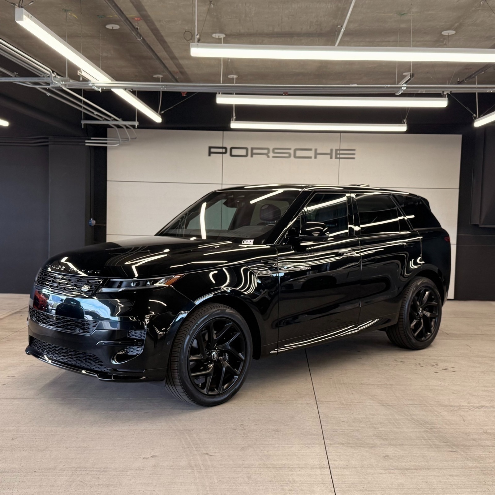 2023 Land Rover Range Rover Sport P400 Dynamic SE AWD