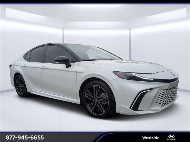 2025 Toyota Camry XSE FWD