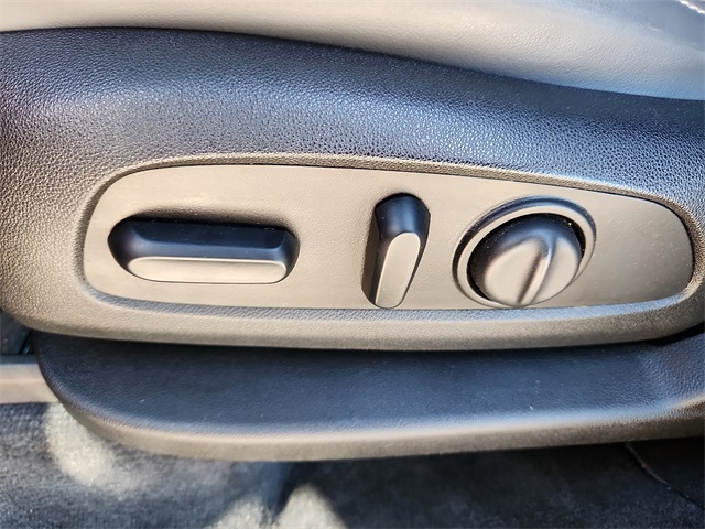 Used Car 2020 Buick Enclave  Essence For Sale Under $20,000 In Plainview, Texas