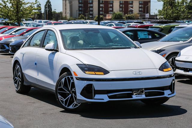 2025 Hyundai Ioniq 6 SEL AWD