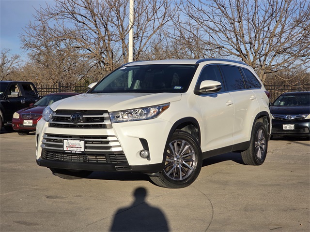 2019 Toyota Highlander XLE FWD