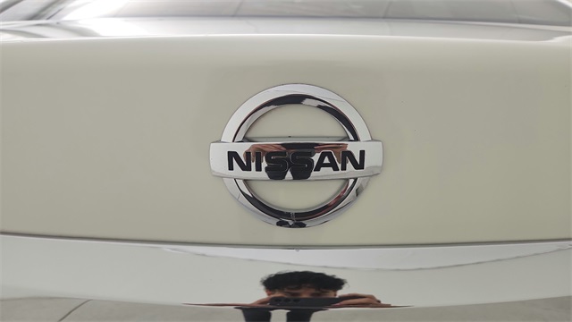 2014 Nissan Altima 2.5 S White at Emmons Autoplex