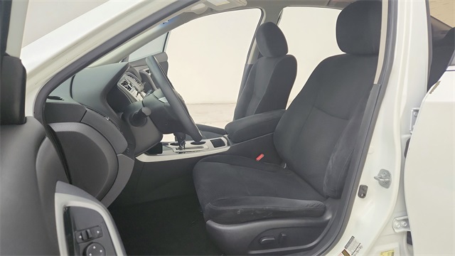 2014 Nissan Altima 2.5 S White at Emmons Autoplex