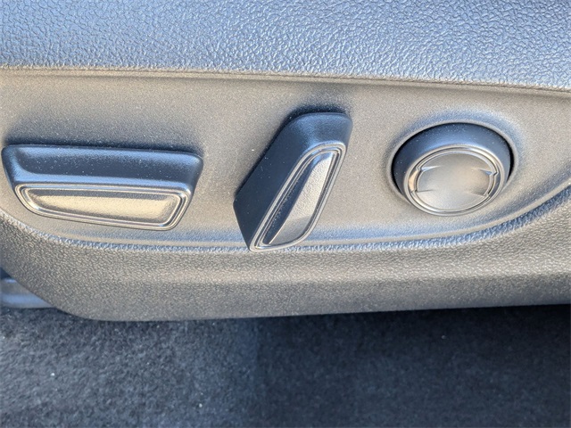 2025 Toyota Grand Highlander XLE Silver at Davis Toyota of Orangeburg