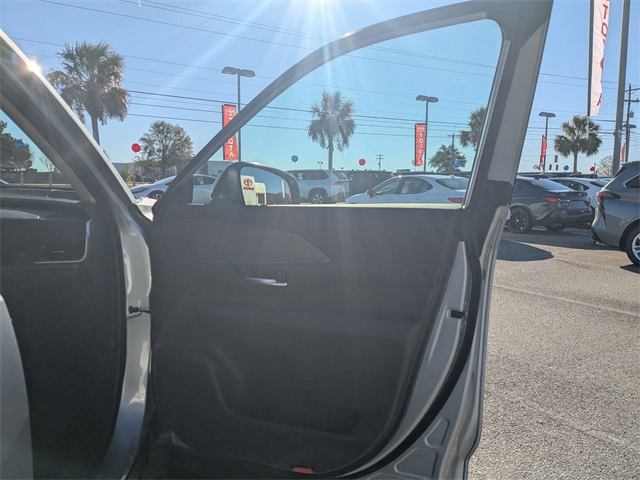 2025 Toyota Grand Highlander XLE Silver at Davis Toyota of Orangeburg