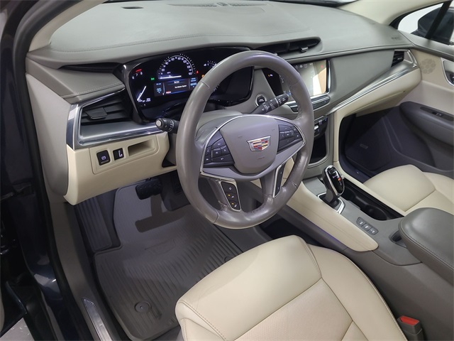 2019 – Cadillac – XT5