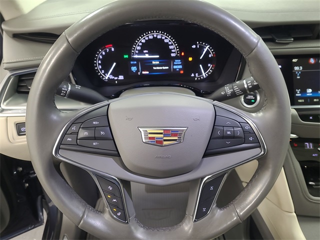 2019 – Cadillac – XT5