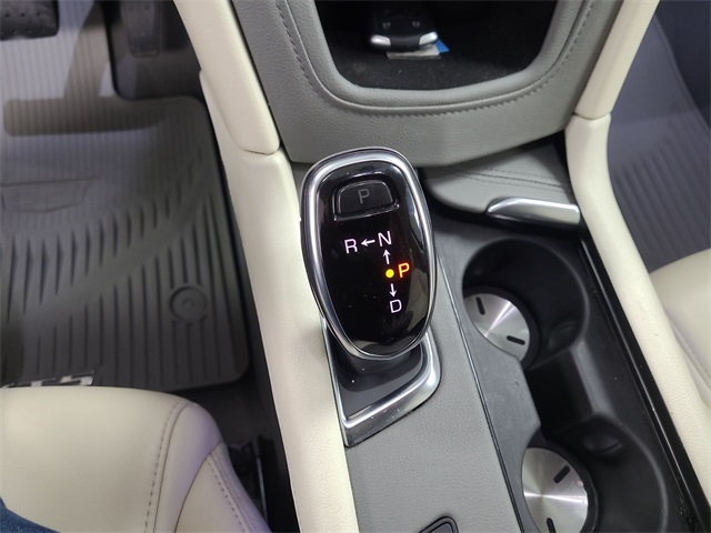2019 – Cadillac – XT5