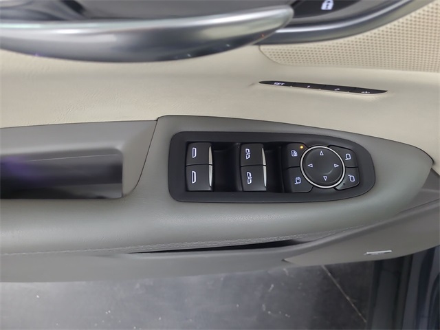 2019 – Cadillac – XT5