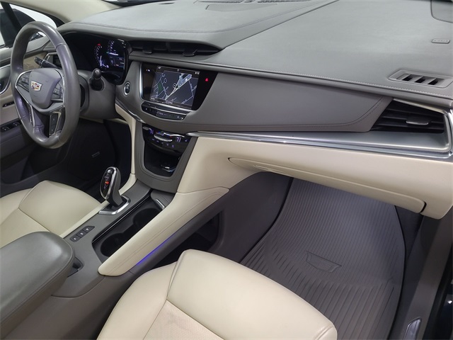 2019 – Cadillac – XT5