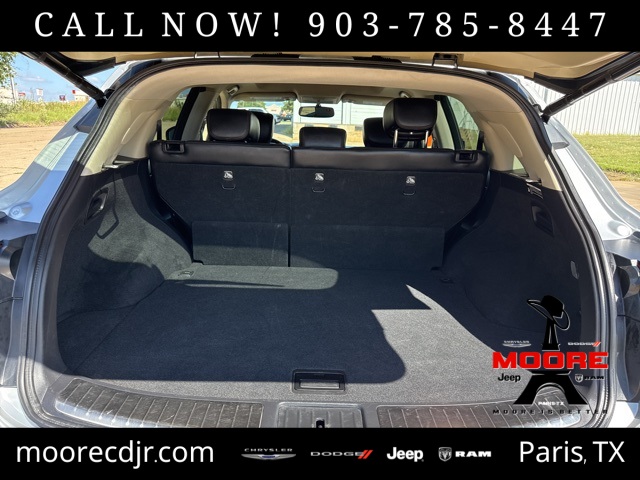 2016 Infiniti QX70 Base photo 19