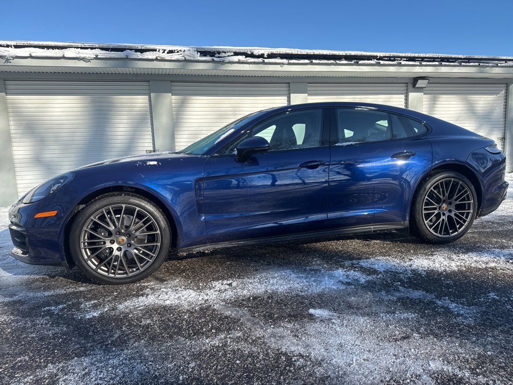 2023 Porsche Panamera 4 Platinum Edition AWD