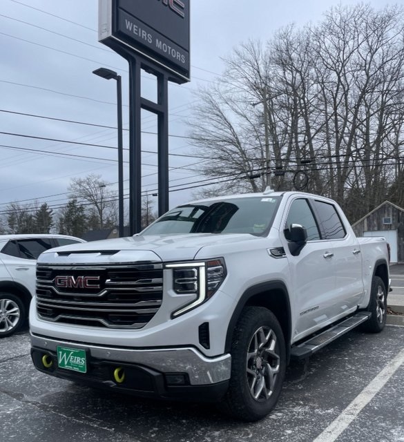 2022 GMC Sierra 1500 SLT Crew Cab 4WD