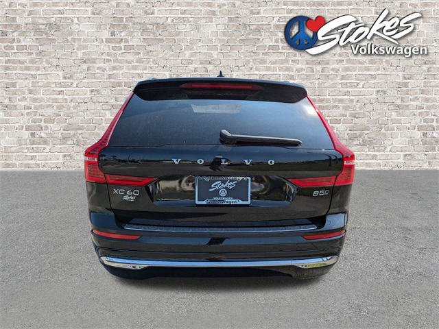 2023 Volvo XC60 B5 Plus Bright Theme - 4