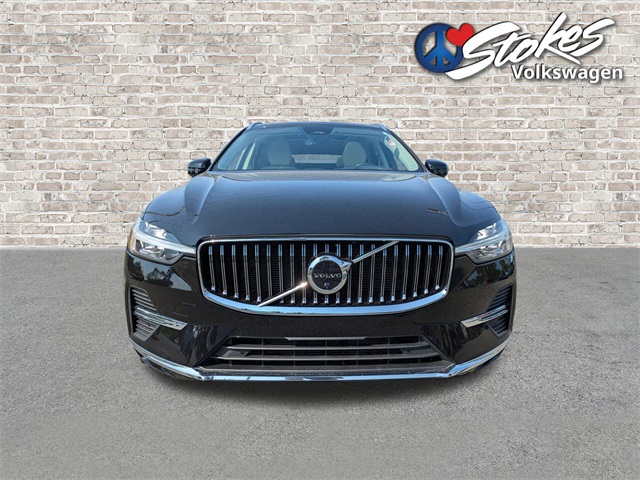 2023 Volvo XC60 B5 Plus Bright Theme - 8