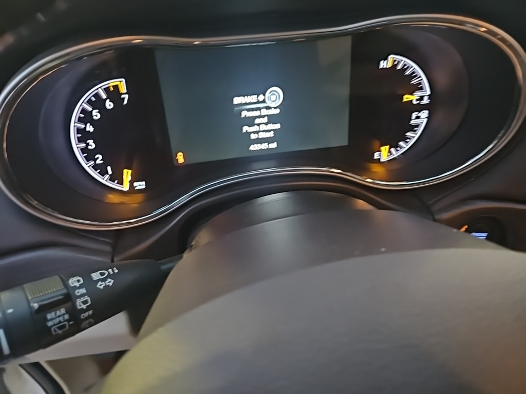 Used Car 2021 Jeep Grand Cherokee  Summit For Sale Under $35,000 In San Marcos, Texas