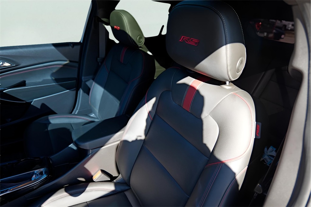 Used Car 2025 Chevrolet Trax  2rs For Sale Under $30,000 In Austin, Texas