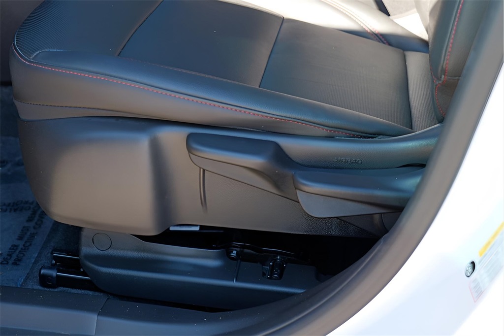 Used Car 2025 Chevrolet Trax  2rs For Sale Under $30,000 In Austin, Texas