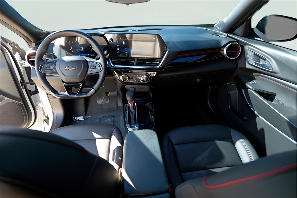 Used Car 2025 Chevrolet Trax  2rs For Sale Under $30,000 In Austin, Texas